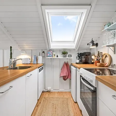 Vakantiehuis Kamile - 400m From The Sea By Interhome Harboør